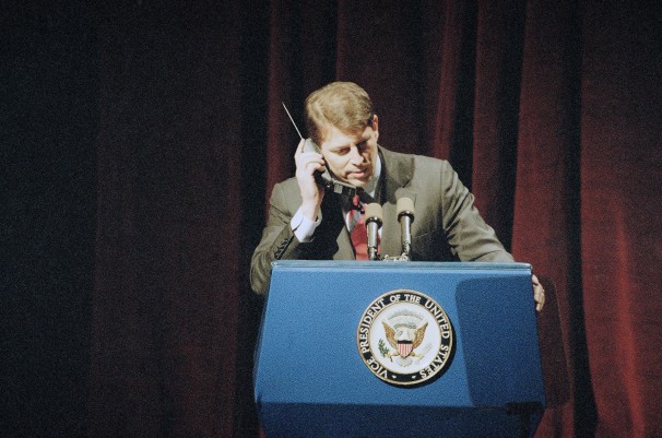 Al Gore On A Cellphone