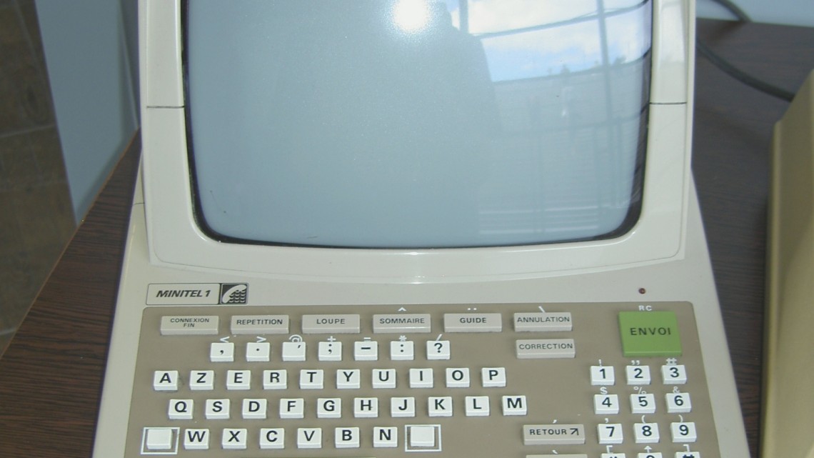 A Minitel Terminal